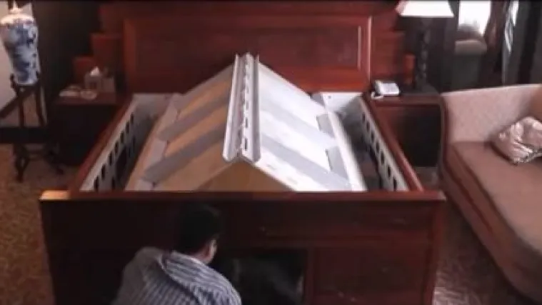 Kinez izumio ležaj koji se u slučaju potresa pretvara u mini bunker