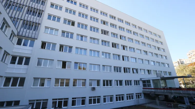 Ipak popustili: splitska bolnica ugradila ventilatore u operacijske sale