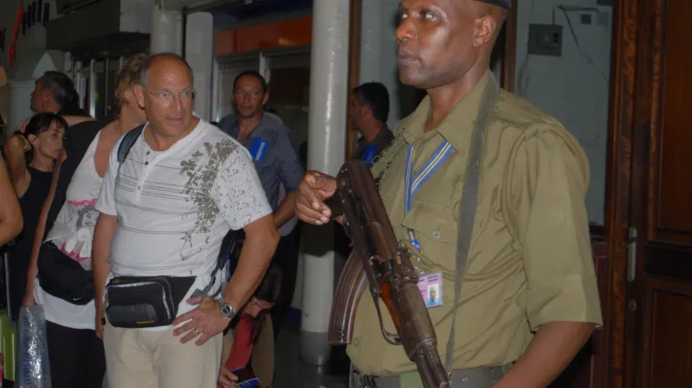 Herojska gesta: muslimani za&scaron;titili kr&scaron;ćane od napada naoružanih islamista