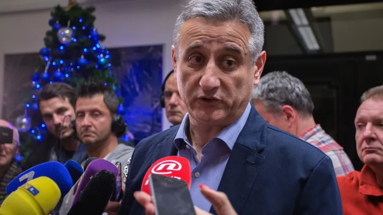 Karamarko zove Most na nove pregovore: 'Ja nisam Milanović da svaki dan mijenjam stavove zbog fotelje'