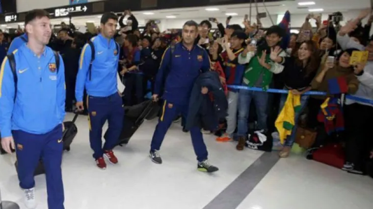 Bijesna zvijezda krenula u obračun s navijačem, jedva ga obuzdali!