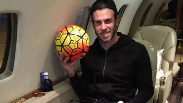 Pogledajte kako je Gareth Bale okitio svoj božićni bor!