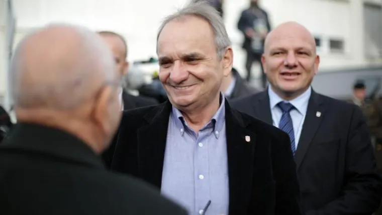 "Do daljnjega nećemo podržati ni HDZ ni SDP, ali spremni smo biti 'jezičac na vagi'"