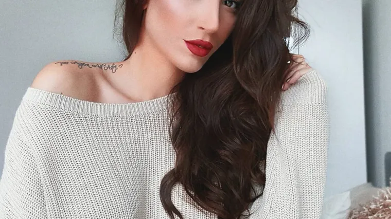 Prekrasna Ivona obožava make-up