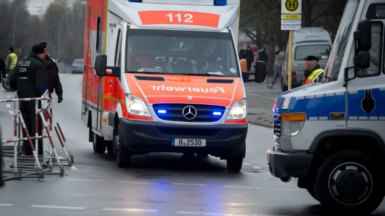 U lančanom sudaru poginula jedna osoba, 14 je ozlijeđeno