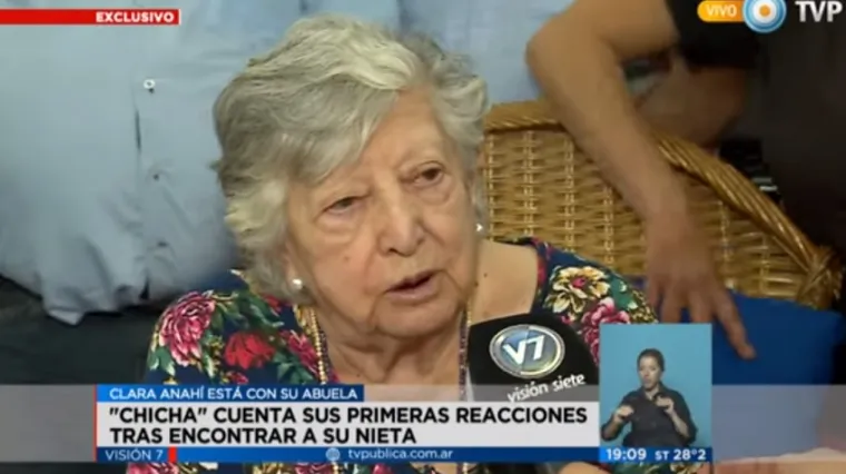 Nakon 39 godina jedna baka sa Svibanjskog trga prona&scaron;la unuku