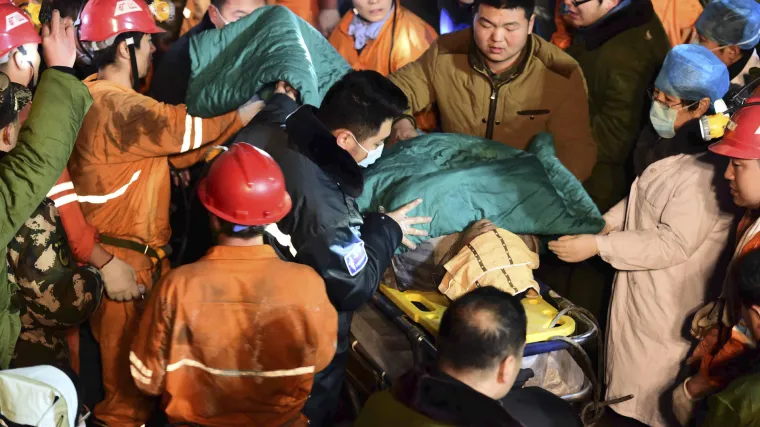 Nesreća u kineskom rudniku: jedan rudar poginuo, najmanje 17 ih ozlijeđeno