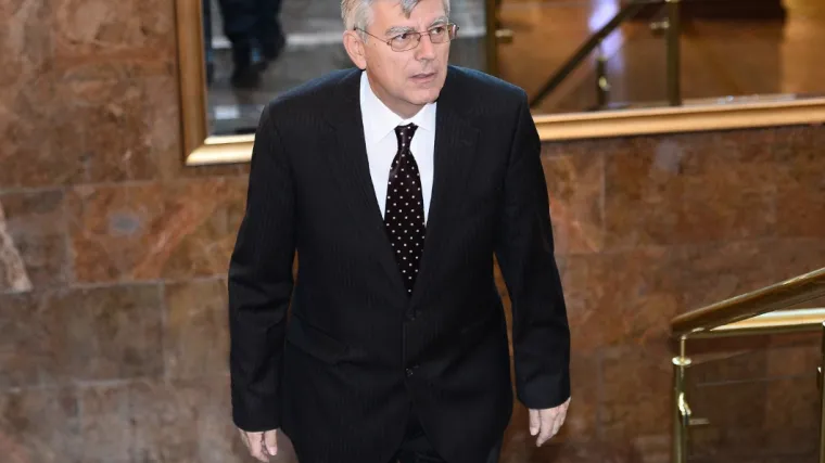 Novi predsjednik Hrvatskog sabora Željko Reiner - političar, znanstvenik, pjesnik, branitelj