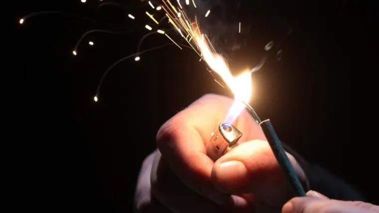 Desetogodi&scaron;njem dječaku petarda eksplodirala u ruci: zadobio te&scaron;ke tjelesne ozljede