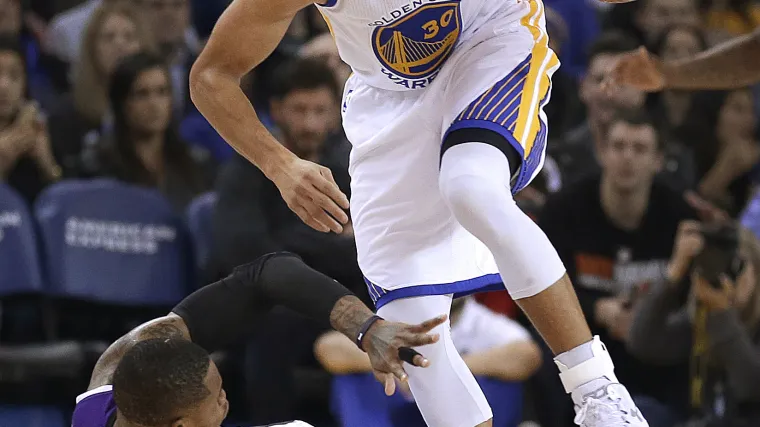 Maestralni Curry ubacio 17 ko&scaron;eva u tri minute: klubovi Bogdanovića i Hezonje do pobjeda