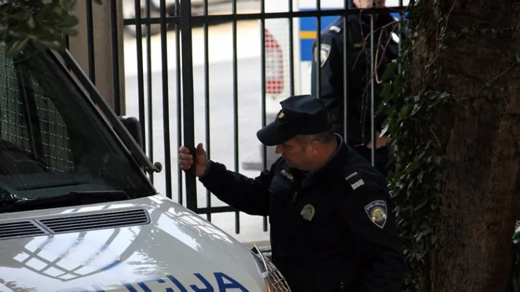 57-godi&scaron;njak poku&scaron;avao utjecati na svjedoke