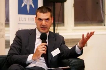 "Nema drugog nego rezati javne rashode i potrošnju"