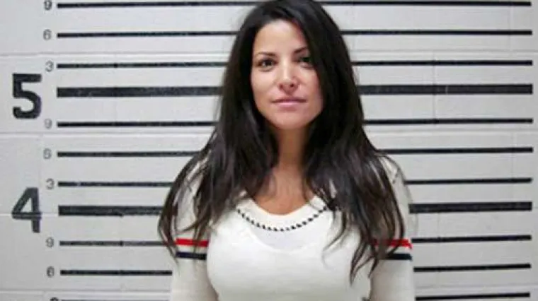 Tako su zgodne, a talent troše pred policijskim fotoaparatom