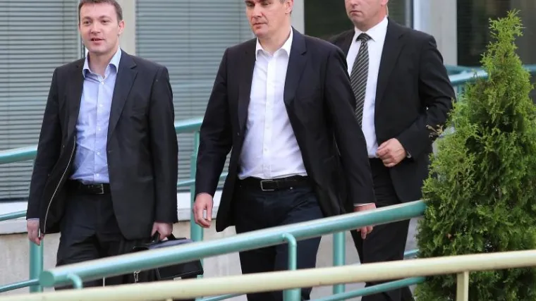 Stižu nova pravila za rad u javnoj upravi koja je Milanović zanemario