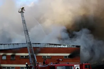 Jedna brodica potpuno izgorjela, požar zahvatio i drugu