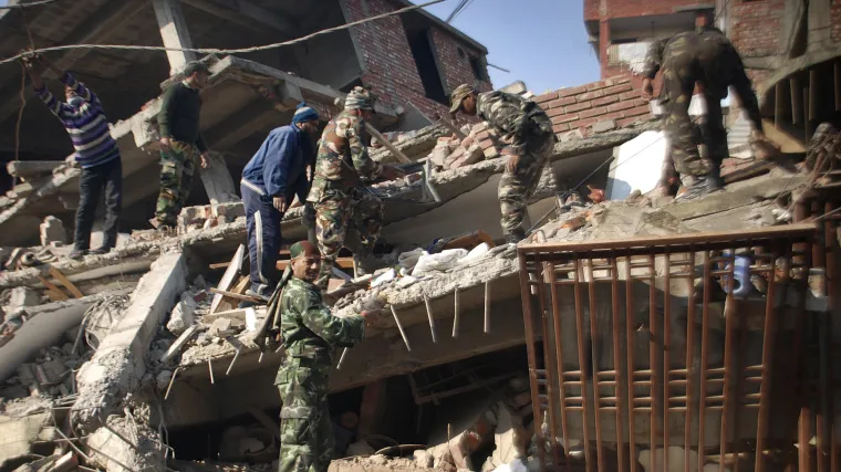 Snažan potres pogodio sjeveroistok Indije: devet osoba poginulo, gotovo 200 ozlijeđenih