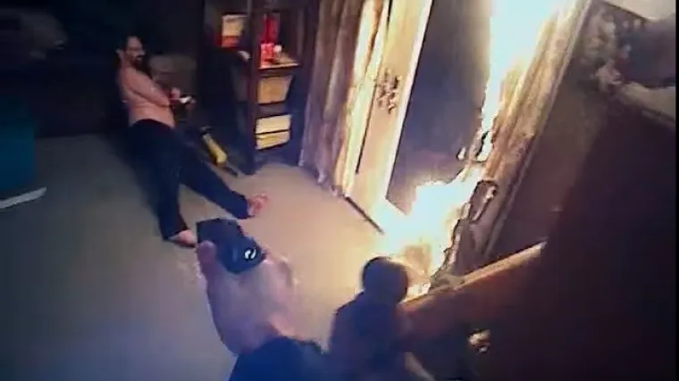 Policija elektro&scaron;okirala piromana koji je zapalio vlastitu kuću