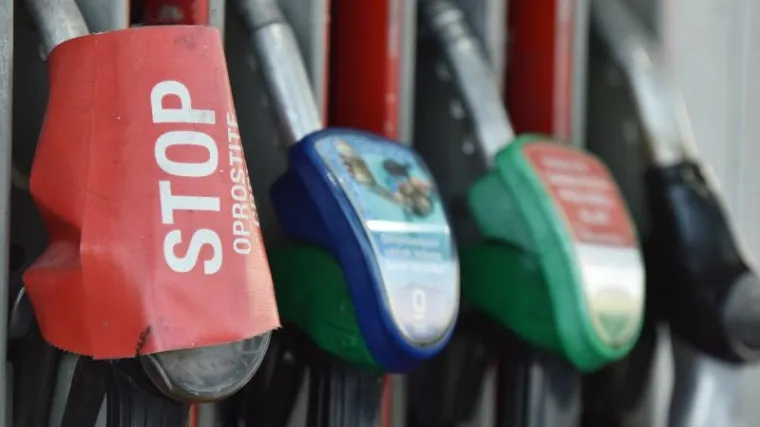 Sutra se očekuje neznatno poskupljenje benzina i pojeftinjenje dizela