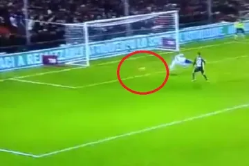 Pogledajte što je promašio srpski nogometaš