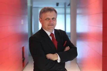 Želite uspjeh? Pustite da vam žene pomognu