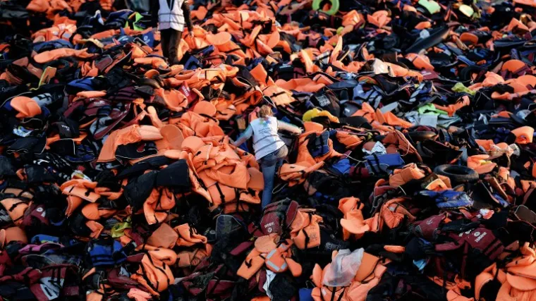 Turci izbjeglicama prodavali lažne prsluke za spa&scaron;avanje koji tonu