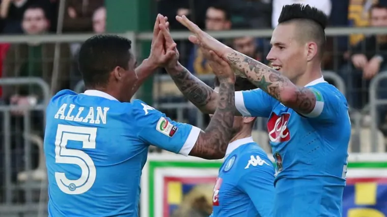 Napoli iskoristio kiks Intera, Ham&scaron;ik stiže Maradonu