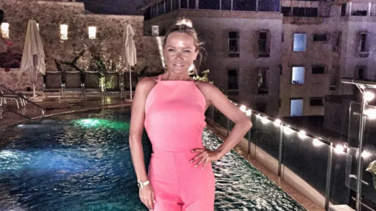 Maja &Scaron;uput odletjela na jug i pokazala guzu