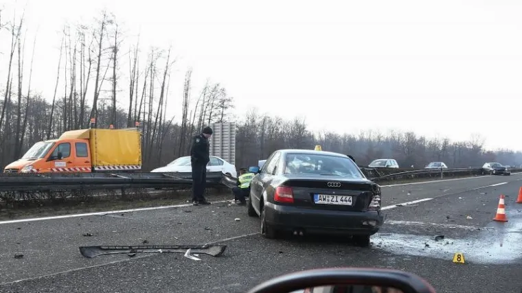 Te&scaron;ka nesreća na autocesti A1: sudarila se dva automobila, jedna osoba poginula