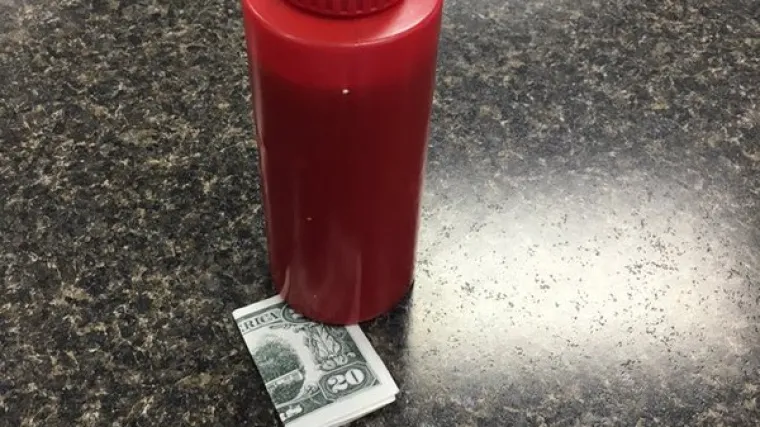 Bog vas mrzi ako radite ovakve stvari, to će vam reći svatko normalan