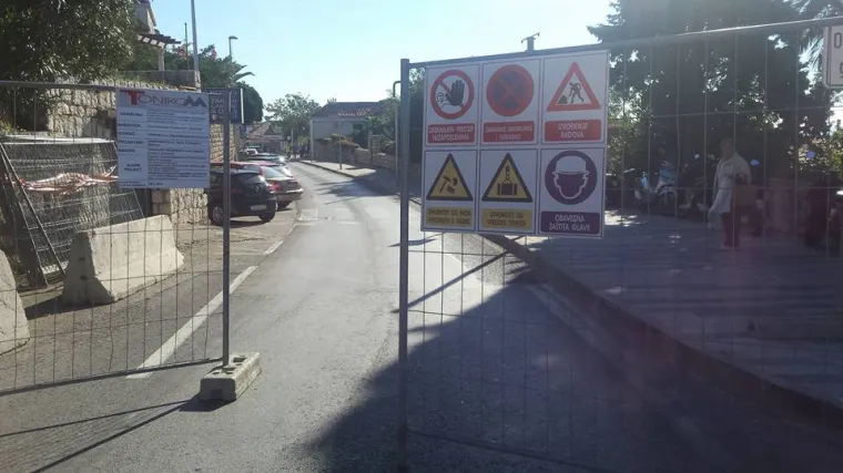 Vlahu&scaron;ić demantirao glasine: 'Radovi u Zagrebačkoj idu dalje'