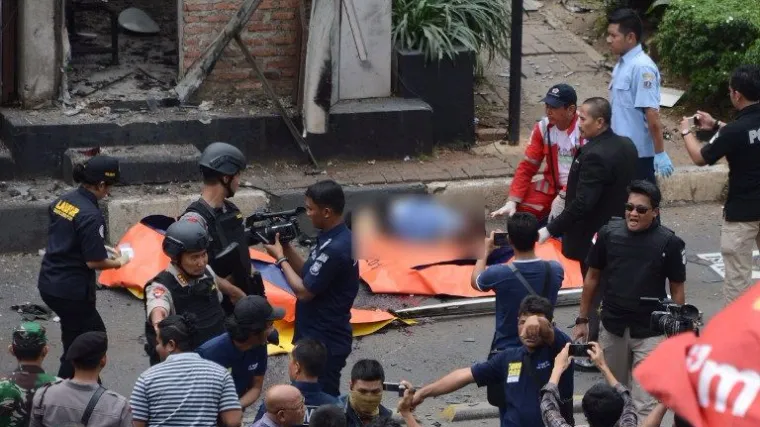 Ubijena petorica napadača i dva civila