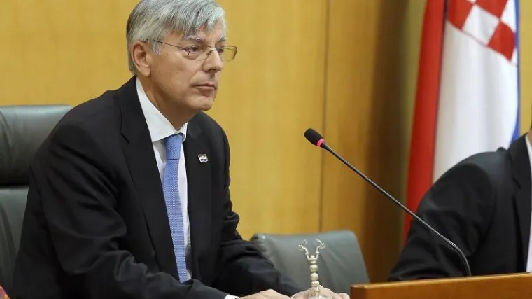 Saboru se u petak predstavlja nova Vlada