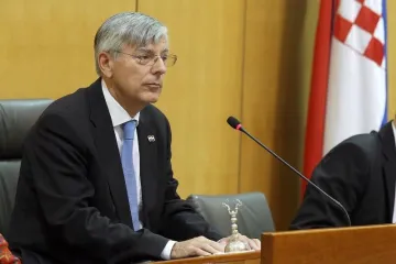 Saboru se u petak predstavlja nova Vlada