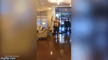 Smrtonosno oružje ili penis? Policajac ga zgrabio za spolovilo misleći da je pi&scaron;tolj