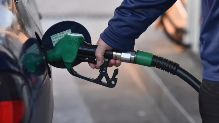 Podigli cijene benzina za čak 30 posto, ali i dalje plaćaju nezamislivu siću