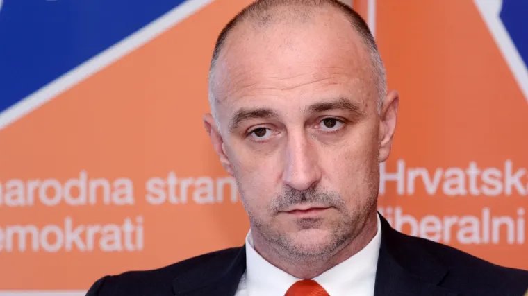 Vrdoljak: 'Novoj Vladi treba tri tjedna za izbor ljudi, a 'puste' reforme se vi&scaron;e ni ne spominju'