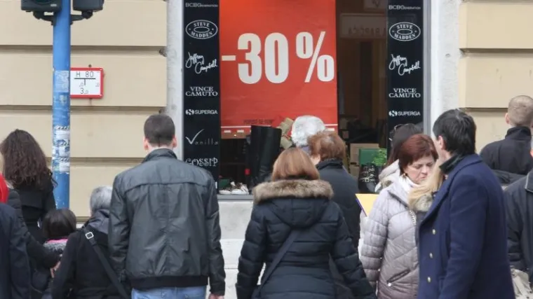 Trošimo li zaista više?