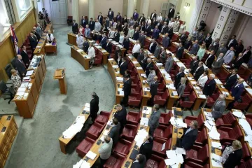 Dok Most govori o rezanju prava zastupnika, HDZ i SDP o tome šute