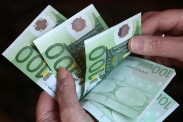 Banke potvrdile da neće odmrznuti tečaj