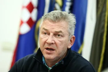 "Hadezenjara laže!"