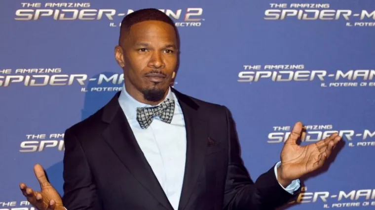 Kao na filmu - oskarovac izvukao mu&scaron;karca iz zapaljenog automobila