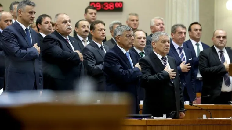 Saborska sjednica NE SMIJE se otegnuti iza ponoći!