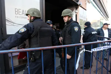 Deložacija u Preradovićevoj: policija došla naoružana kalašnjikovima