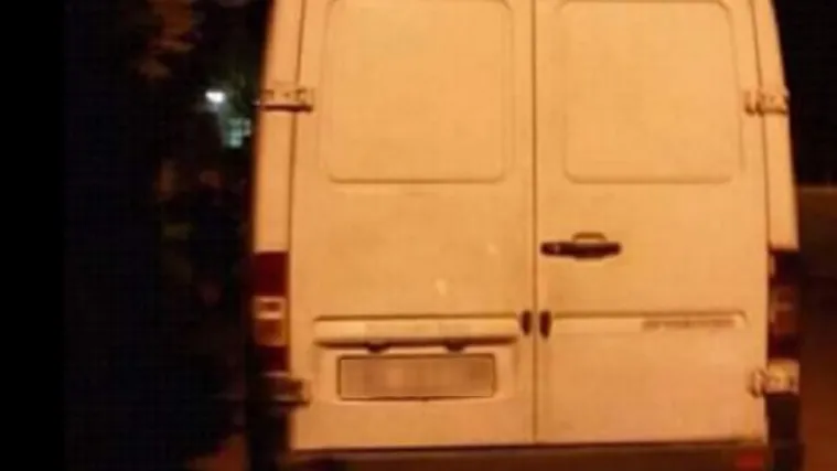 "Ne &scaron;irite paniku, informacije o kombiju 'koji otima djecu' pojavljuju se periodično"