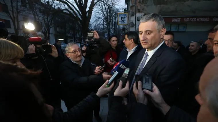Karamarko: HDZ je pokraden za pet mandata, a Trg mar&scaron;ala Tita treba preimenovati