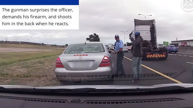 Nakon što su ga pogodili u pancirku, dovršio pisanje kazne