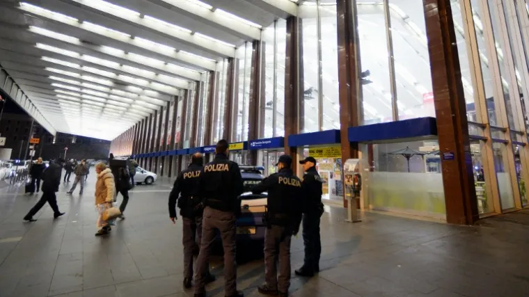 Dojava o naoružanom muškarcu kratko ispraznila kolodvor u Rimu