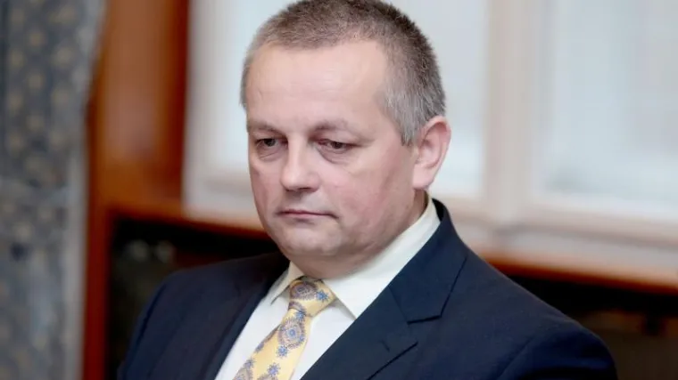 "Neću se baviti izradom nikakvih registara, problemi branitelja su važniji"