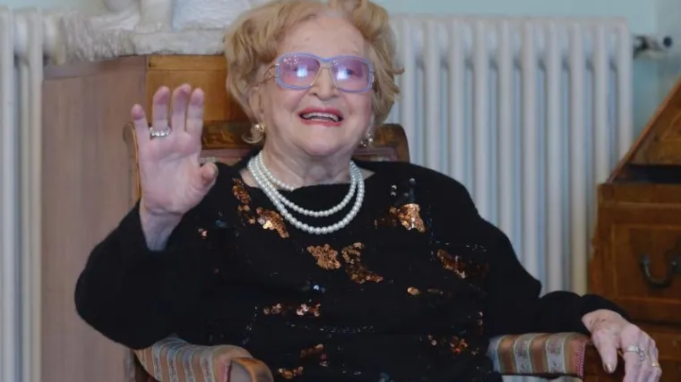 Vlada kreće punom parom, registar izdajnika, umrla Žuži Jelinek, poraz rukometa&scaron;a...