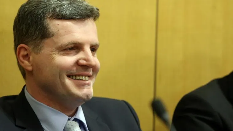 "Pacijenti će imati ograničeni broj besplatnih pregleda, ostalo će plaćati"